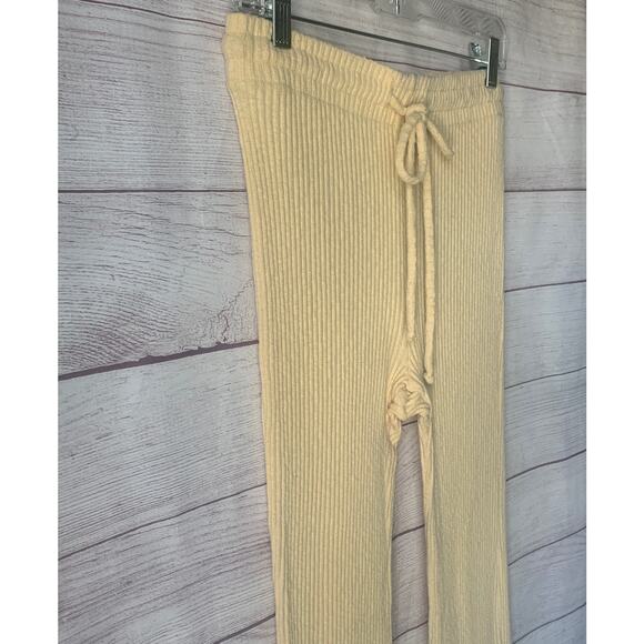 Billabong Yellow Ribbed Knit Pants High Waisted Drawstring Size Large - Picture 14 of 16